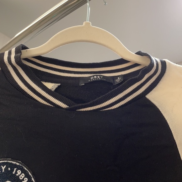 Obey sweatshirt with stamps - Picture 4 of 4